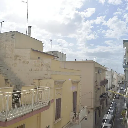 Casa Nanni 게스트하우스 폴리나노 아마레